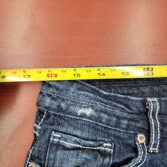 Aeropostale Sz 7/8 Distressed Jean Shorts - Picture 6 of 6
